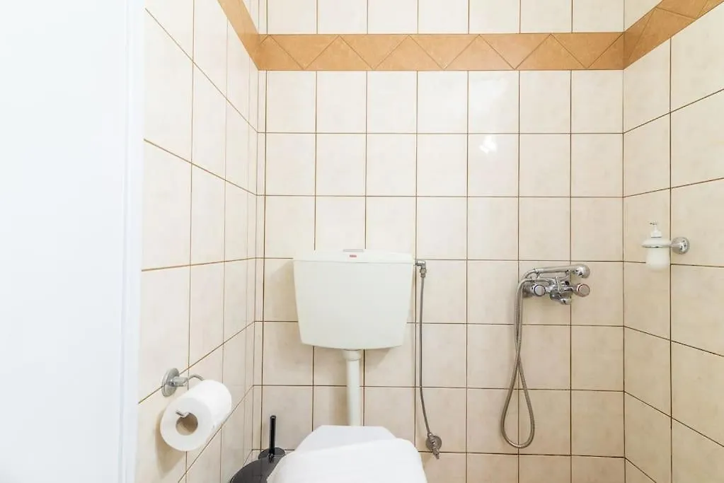 Urban Apt Next University 10 Ηράκλειο Κρήτης 0*,